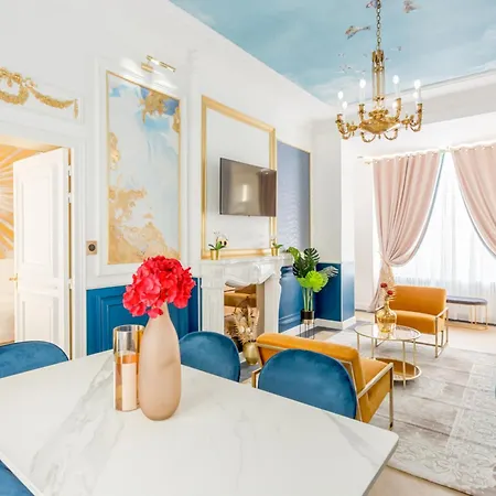 Merveil - Luxury -champs Elysees-haussmann I Paříž