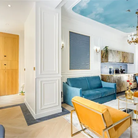 Merveil - Luxury -champs Elysees-haussmann I Paris