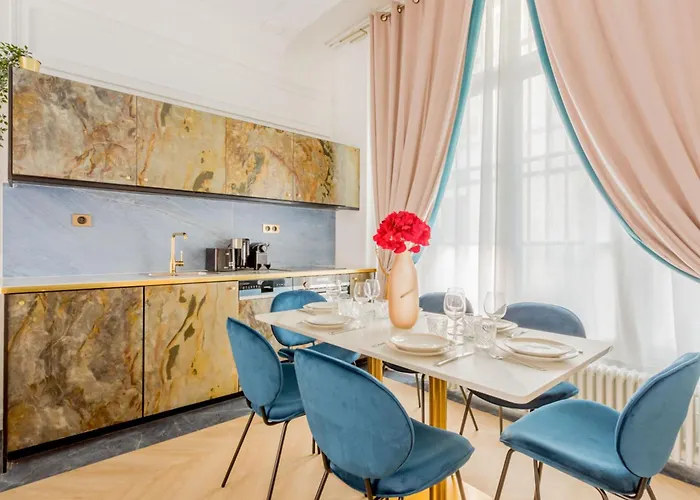 Merveil - Luxury -champs Elysees-haussmann I